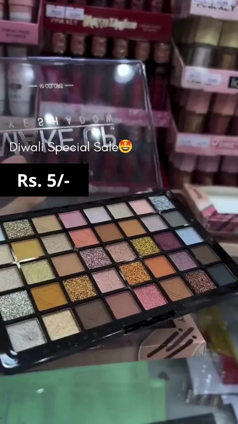 Multicolor Eyeshadow Palette with 40+ Matte