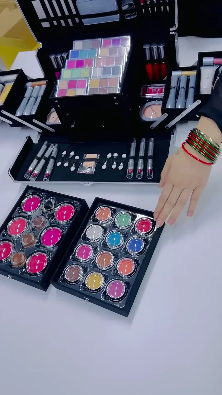 All-in-One Professional Makeup Kit